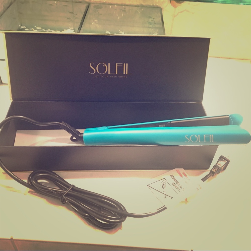 Soleil Turquoise Flat Iron